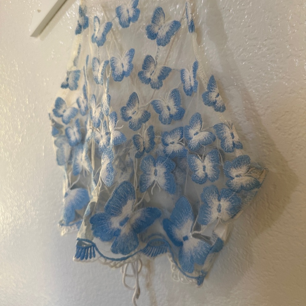 Mesh Butterfly Adjustable Tank Top - Picture 4 of 5